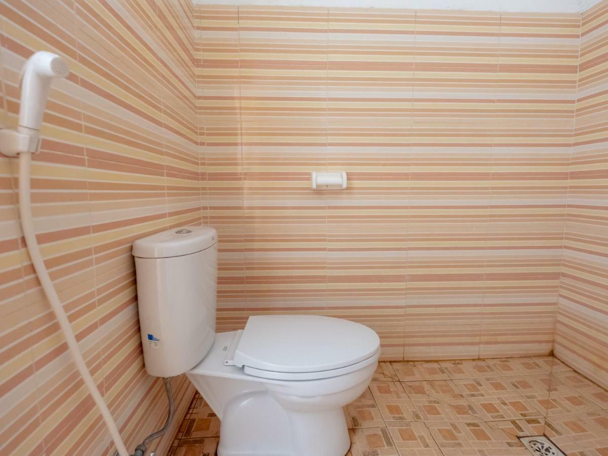 Oyo 1259 Kuta Garden Homestay Экстерьер фото