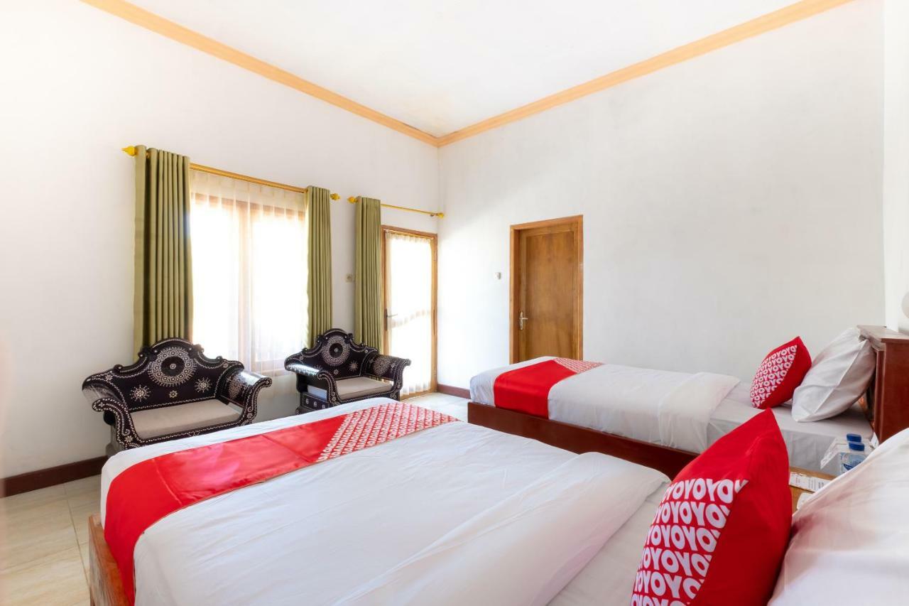 Oyo 1259 Kuta Garden Homestay Экстерьер фото